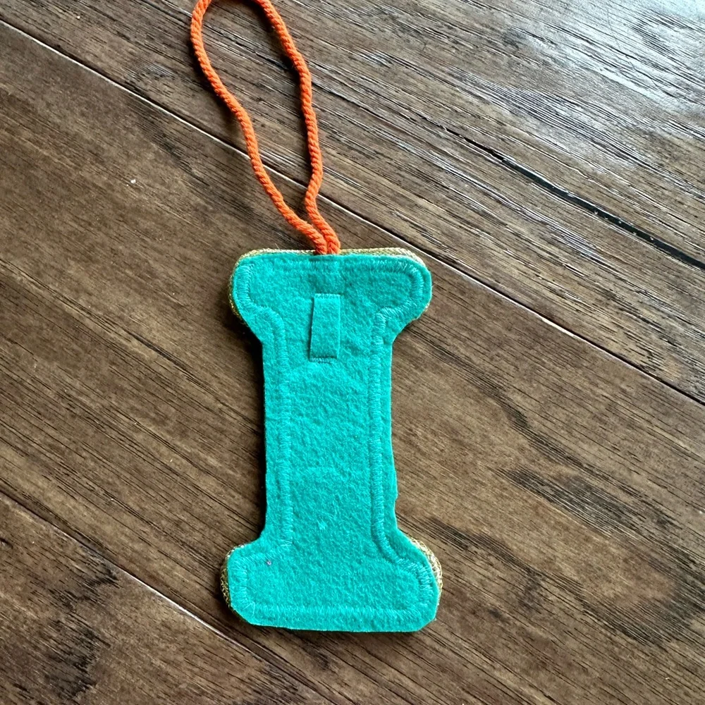 🎄Modelli Felt Letter “I” Ornament/Gift Topper—Colorful Boho Textile Art